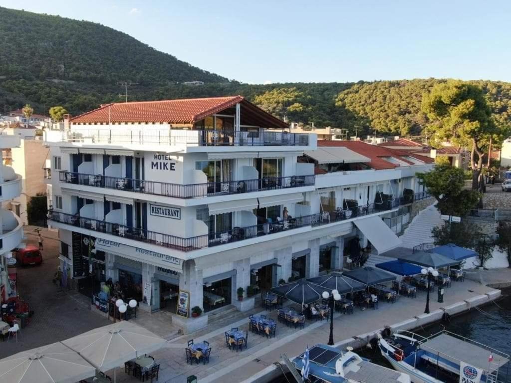 Hotel Mike Epidaurus Eksteriør billede